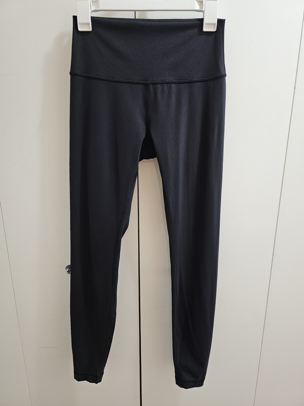 Lululemon Wonder Under High-Rise Tight 28” Foil Black – Size 6 - Picture 5 of 10